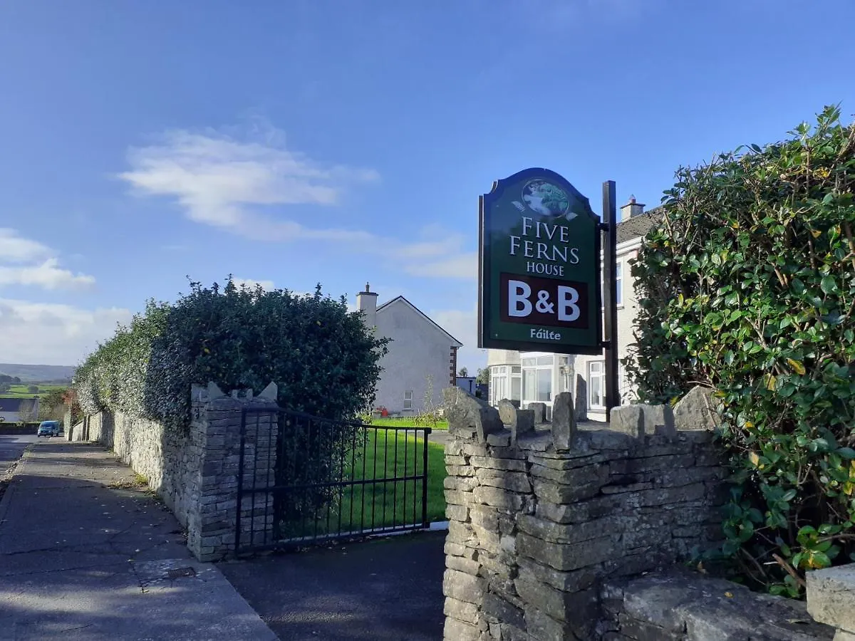 Bed and Breakfast Five Ferns House Westport