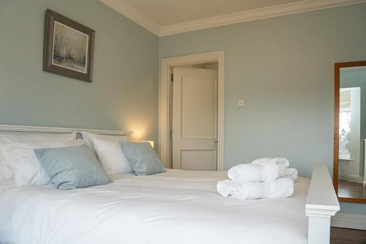 Bed & Breakfast Bed and Breakfast Five Ferns House Westport